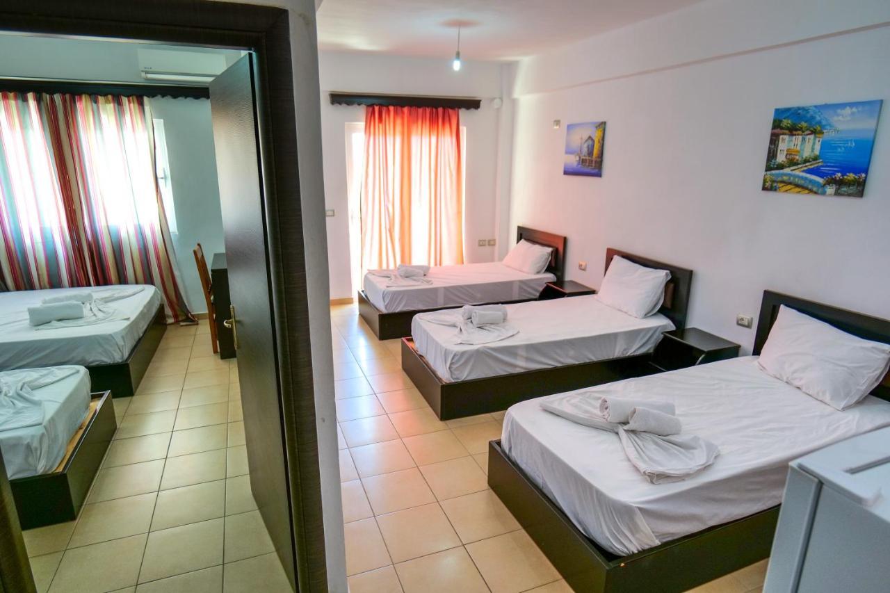 Verano Hotel Saranda Extérieur photo